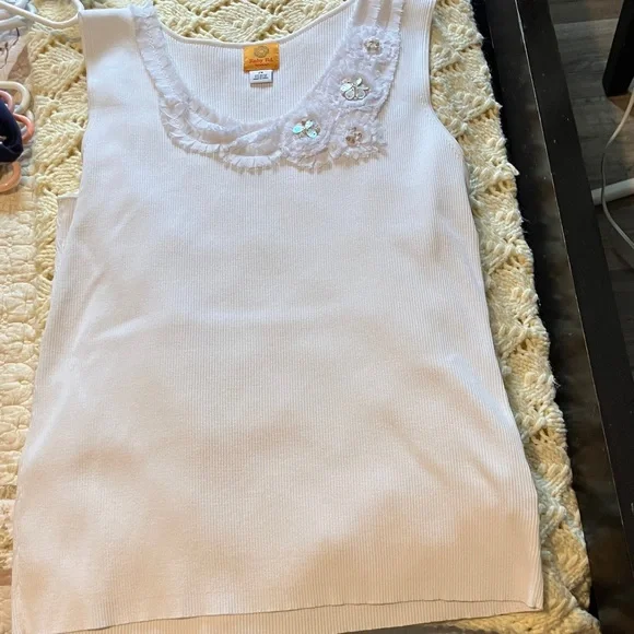 Ruby Rd. White Ribbed Knit Top - Picture 1 of 4